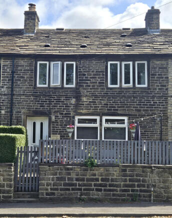 3 Bedroom Terraced for Rent
