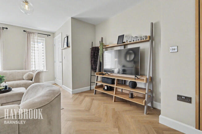 3 bed Detached for sale Image 7