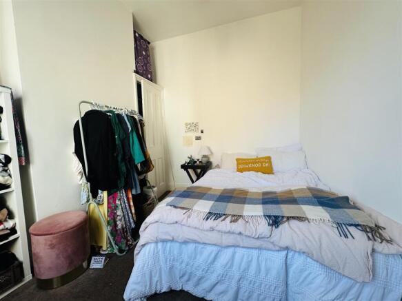 2 bed Terraced for sale Image 10