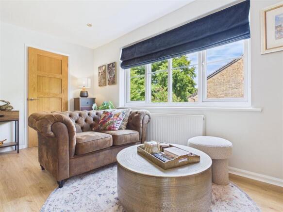 2 bed Apartment for sale Image 6