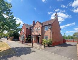 256, West Lake Avenue, Hampton Vale, Peterborough PE7 8LN