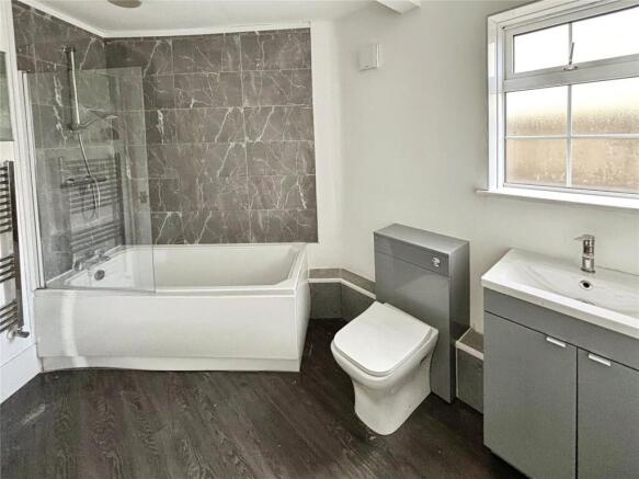 Bathroom/Wc