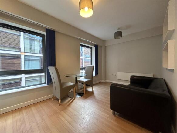 Livingroom.jpeg