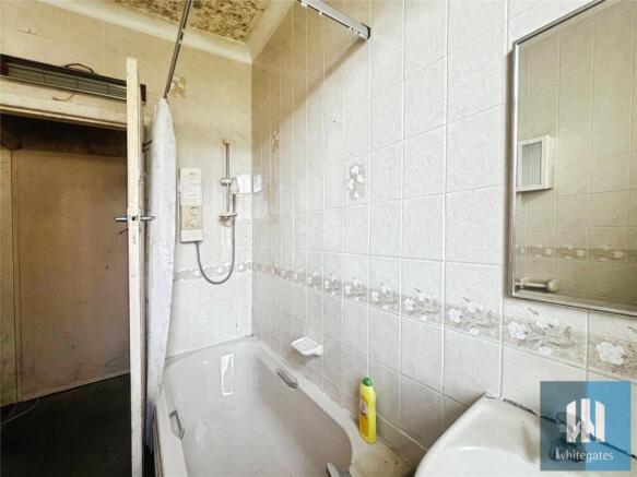2 bed Bungalow for sale Image 11