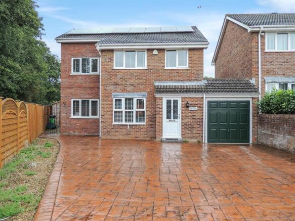 Front/Driveway