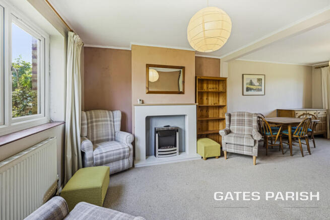 Huntsmans Drive, Upminster, RM14 photo 4
