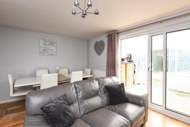 Living/Dining Room