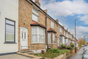 156, Tottenhall Road, London N13 6DL