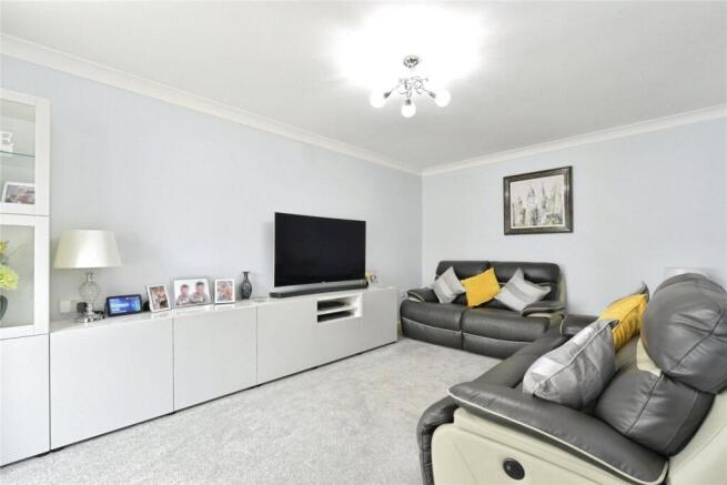 3 bed Detached for sale Image 6
