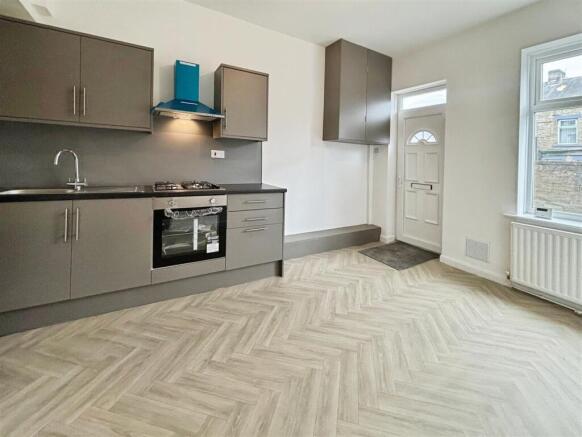 Kitchen/Living Room