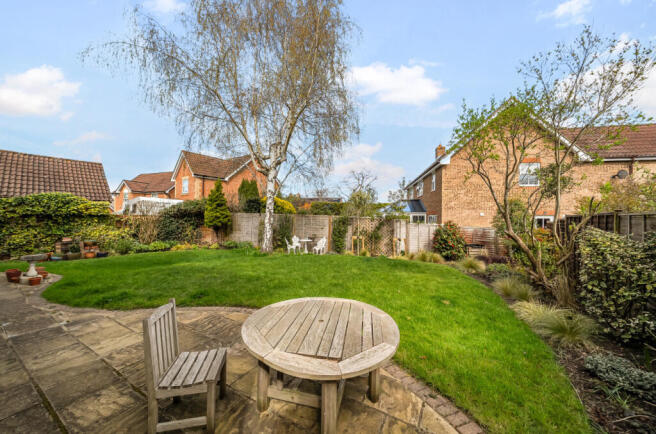 Rear Garden Photo 2