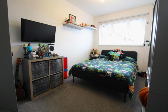 bed 3