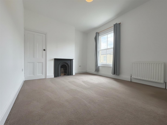 bedroom russell street.png
