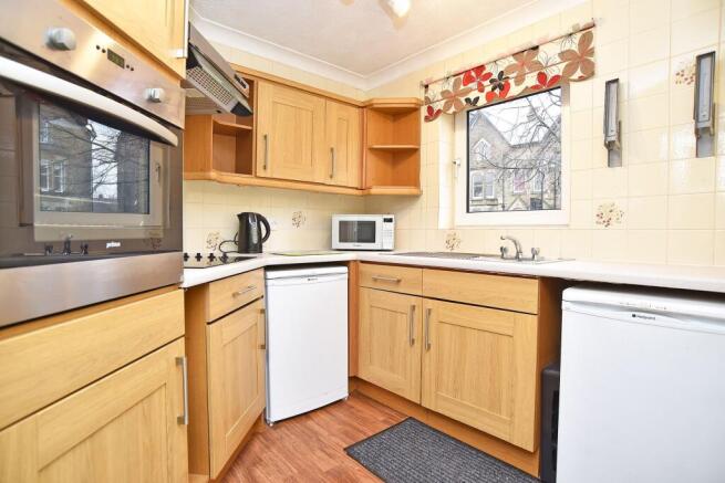 1 bed Flat for sale Image 5