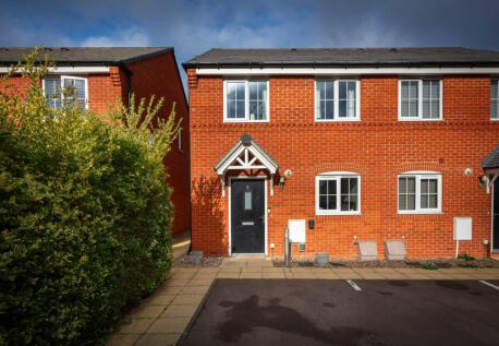 Wren Close, Lower Stondon, Henlow, SG16