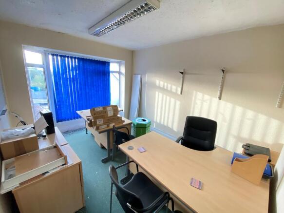 Rear Office T202212061423.jpg