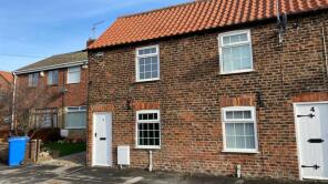 5, Wrays Cottages, Main Street, Hull HU12 9EU