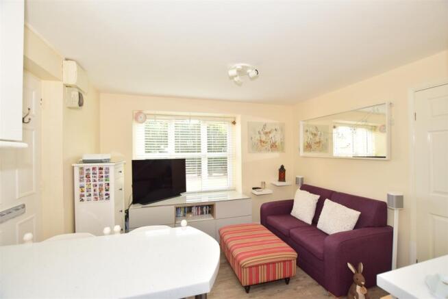 Kitchen/Living Area