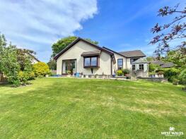 20, Bonvilles Close, Saundersfoot SA69 9LY