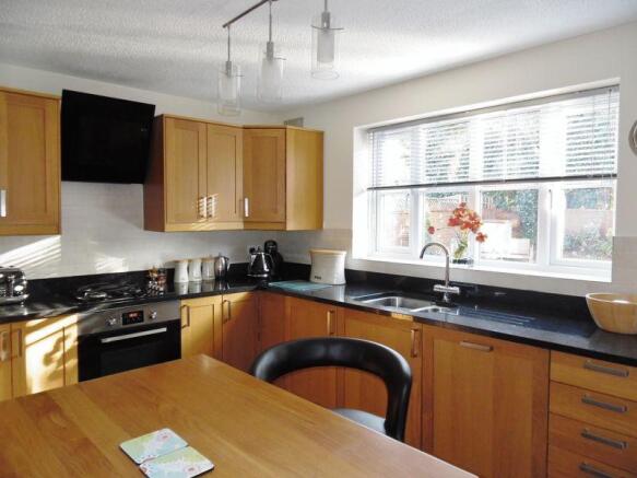 Fitted Kitchen