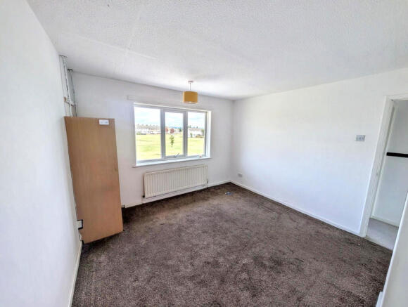 3 bed Terraced for sale Image 8