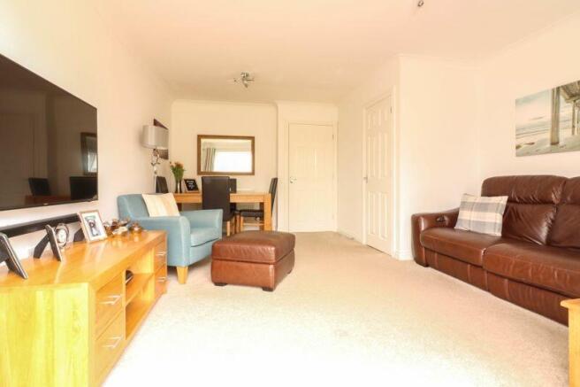 Sitting/Dining Room