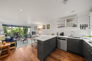 Flat 28, 3 Lawrie House, Durnsford Road, Wimbledon Park, London SW19 8FP