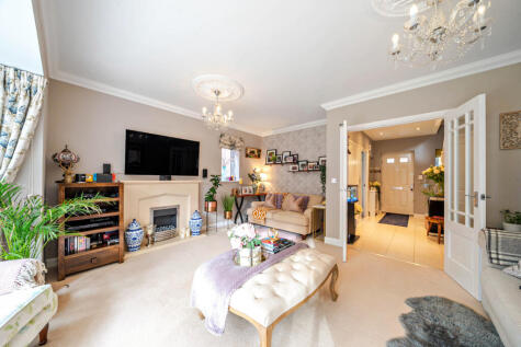 Harrison Avenue, Longfield, DA3