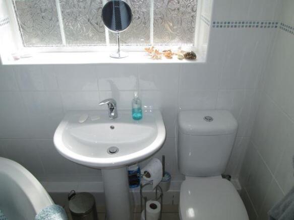 Bathroom2