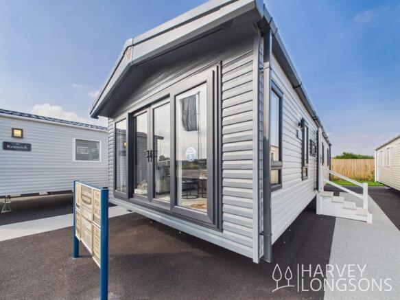 Victory Arlington 2026 Pakefield Holiday Park Exte