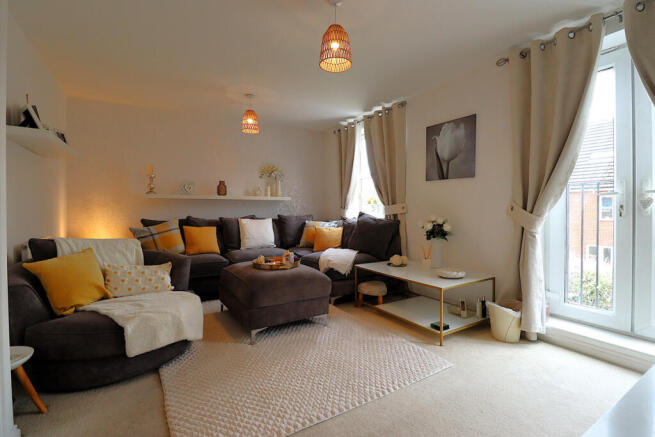 4 bed Town House for sale Image 11