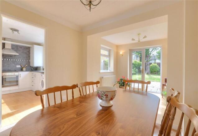 3 bed Semi-Detached for sale Image 7