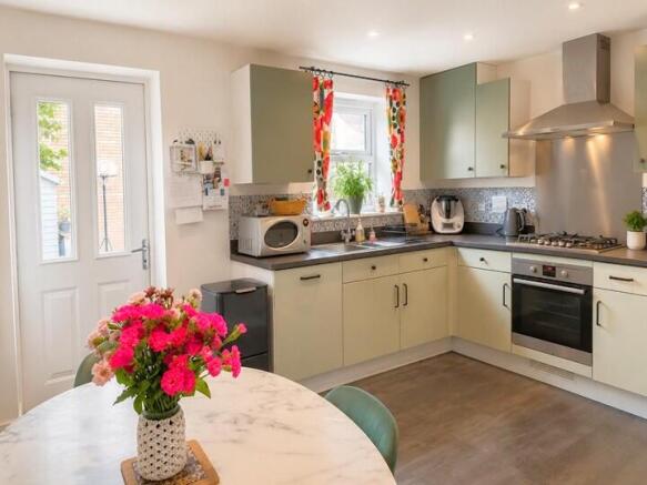 Bayford Way, Stansted, Essex photo 5