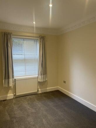 Flat 2 Southdown - 2nd Bedroom.jpg