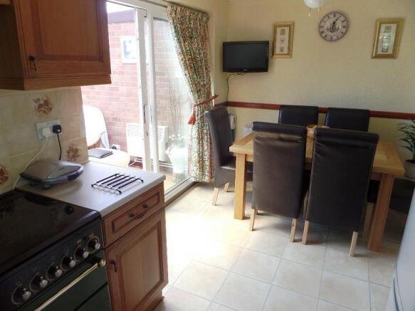 diner/kitchen