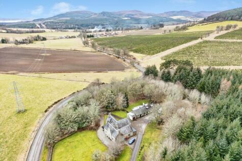 Stittenham Cottage, Alness, IV17