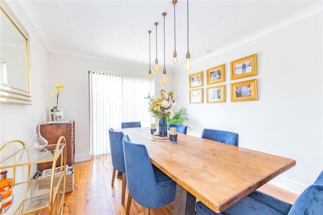 Dining Room (2)