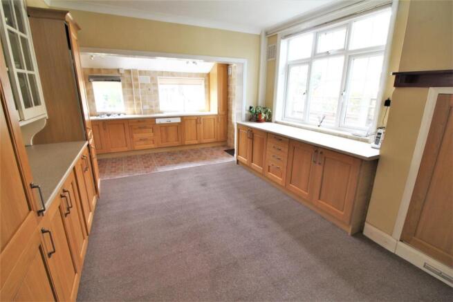 KITCHEN/DINER