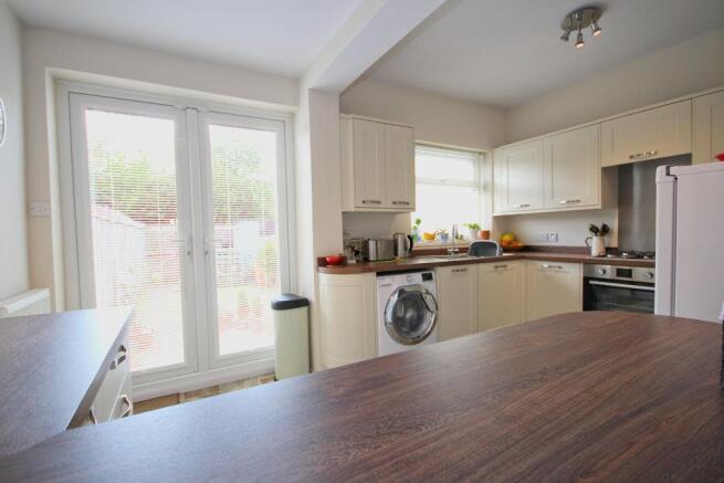 39 Millhouse Woods Lane COTTINGHAM (14)_lzn.jpg