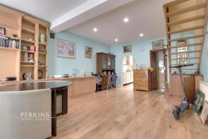 96, Marne Street, London W10 4JG