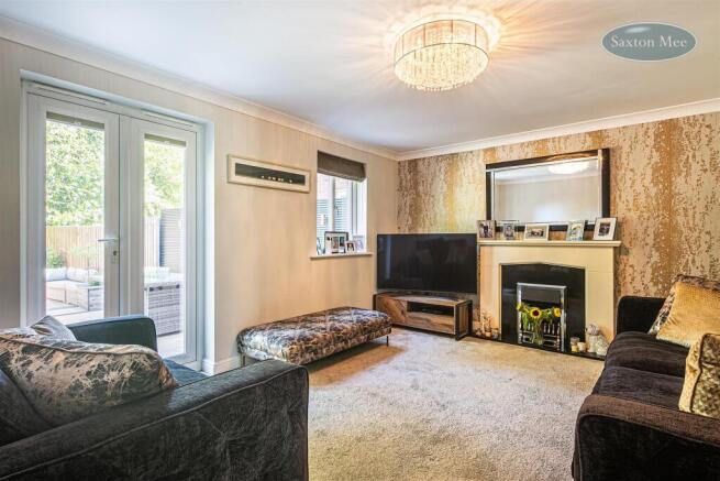 4 bed Detached for sale Image 7