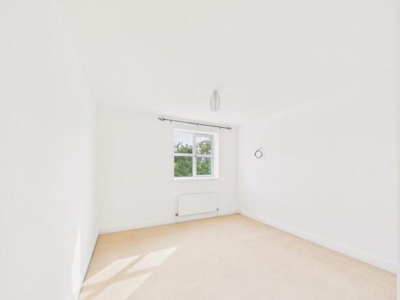 3 bed Detached for sale Image 11