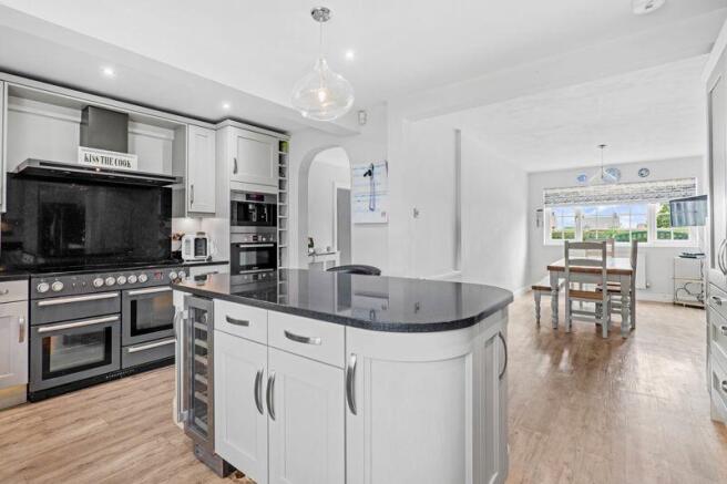  Kitchen/Breakfast