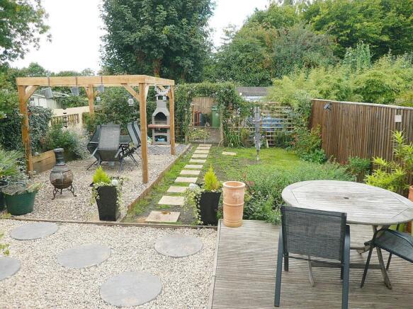 Photo 10