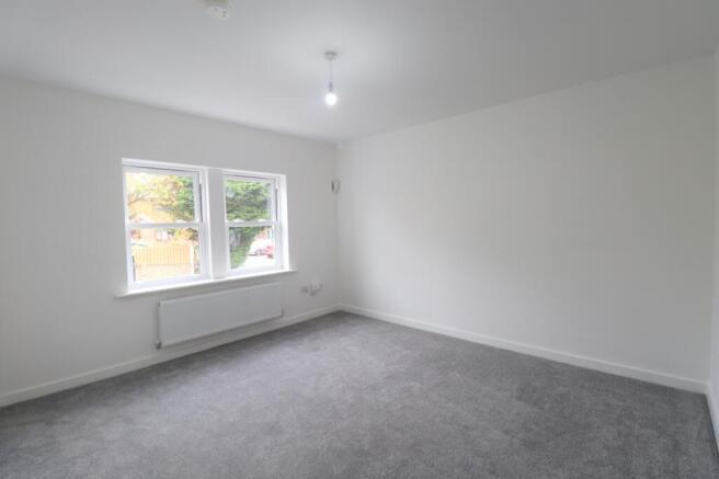 3 bed House to rent Image 6