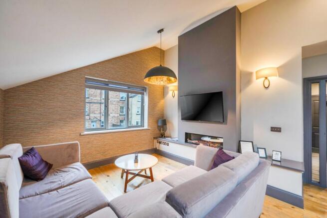 1 bed Flat to rent Image 11