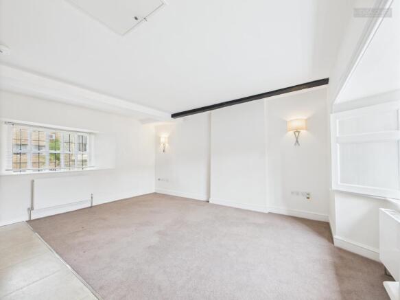 Kitchen/Living Area
