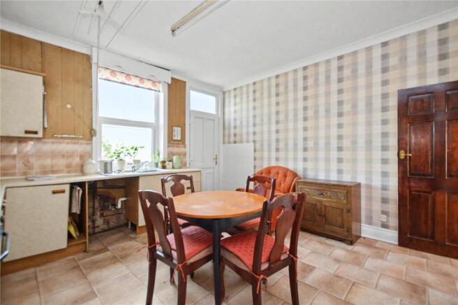 4 bed Terraced for sale Image 5
