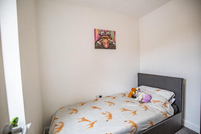 4 bed Detached for sale Image 10