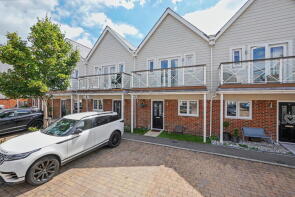 5, Chapman Close, Snodland ME6 5QZ